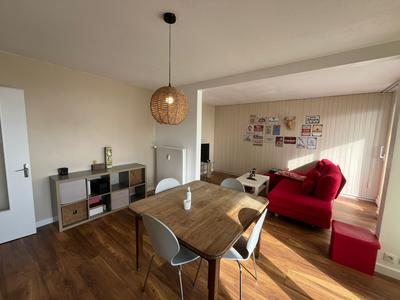 Appartement - 72 m² - 4 pièces