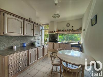 Appartement - 160 m² - 5 pièces