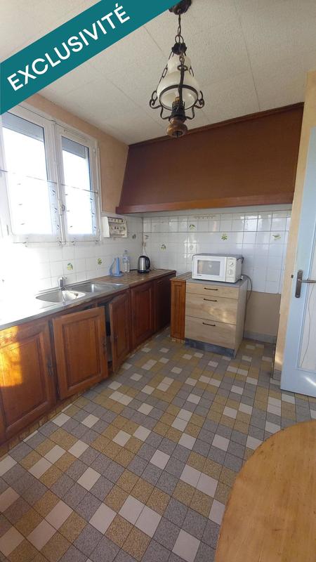 Maison - 83 m² - 5 pièces