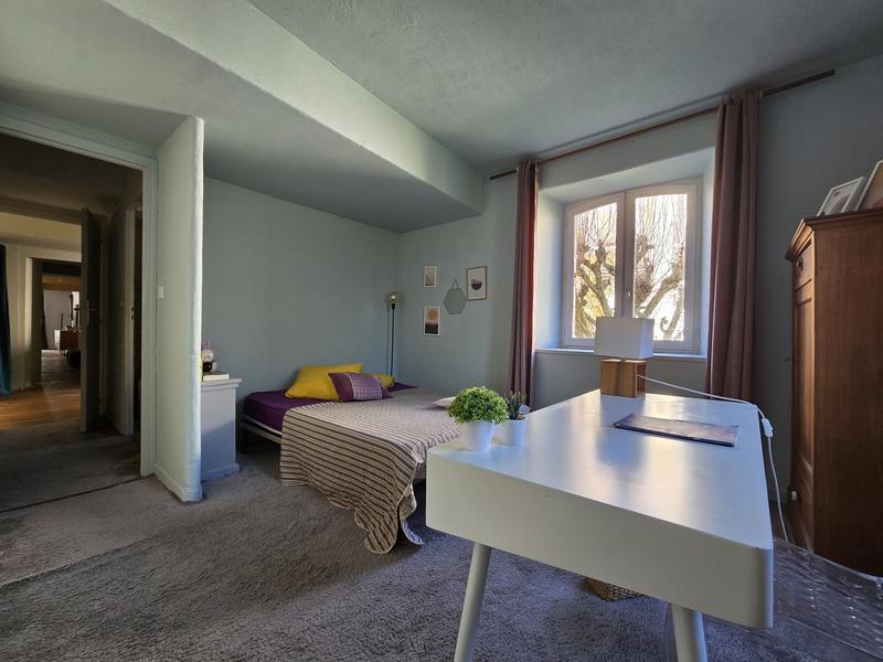 Appartement - 115 m² - 5 pièces