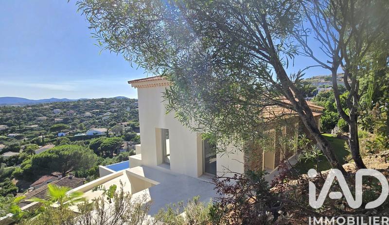 Maison de maîtres - 230 m² - 6 pièces