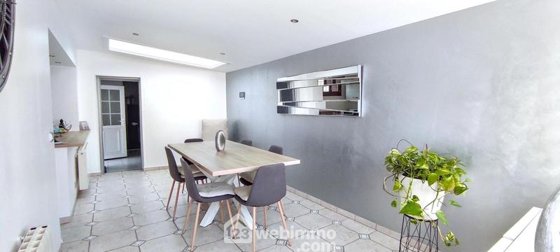 Maison - 105 m² - 4 pièces