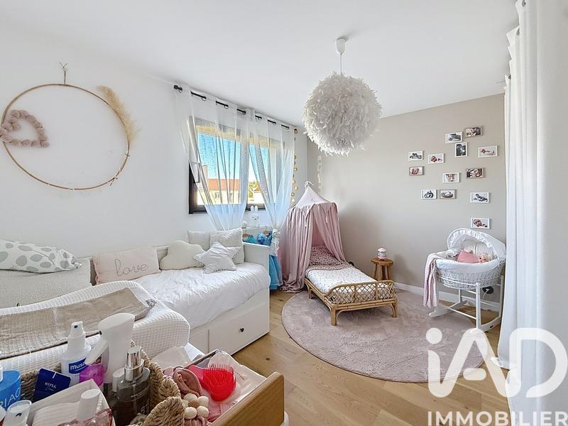 Maison - 142 m² - 6 pièces