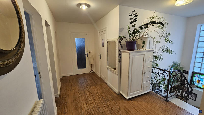 Maison ancienne - 190 m² - 7 pièces