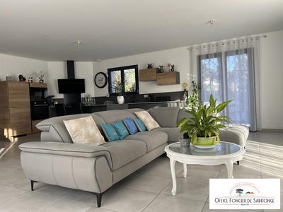 Maison - 136 m² - 5 pièces