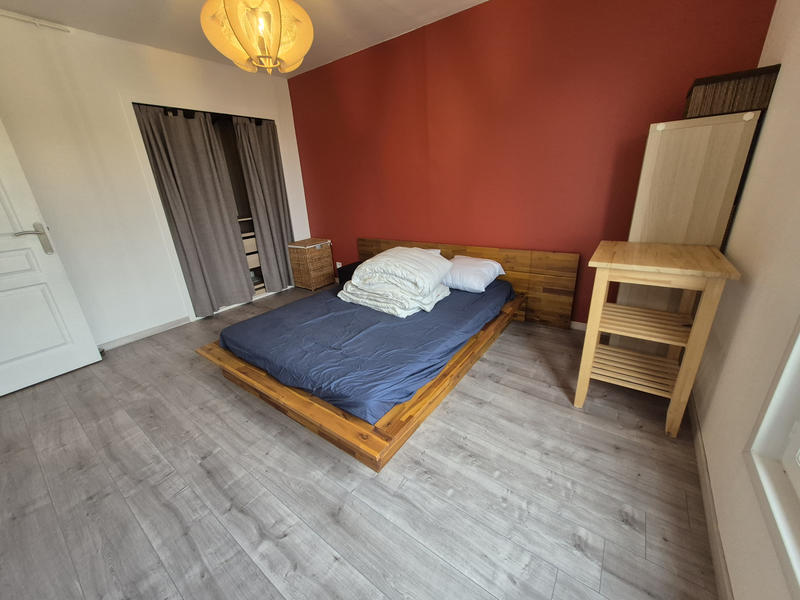 Appartement - 92 m² - 5 pièces