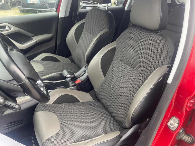 Peugeot 2008 1.2 Turbo 110ch s&amp;S Bvm5 Allure