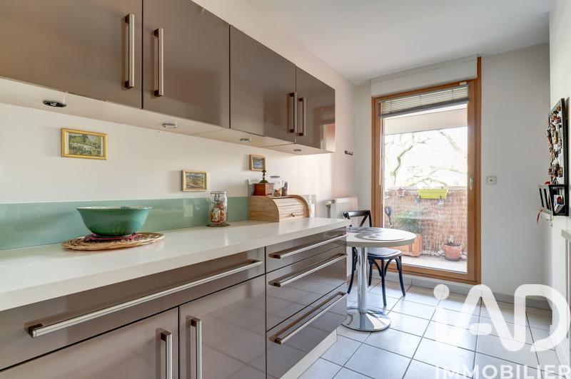 Appartement - 96 m² - 4 pièces