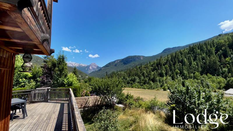 Maison - 170 m² - 6 pièces