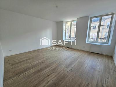 Appartement - 81 m² - 3 pièces