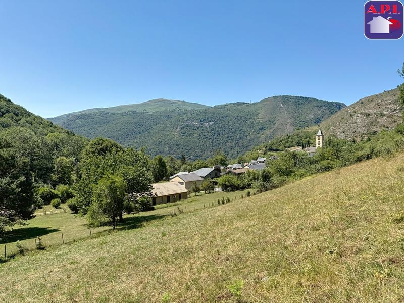 Terrain - 3 374 m²