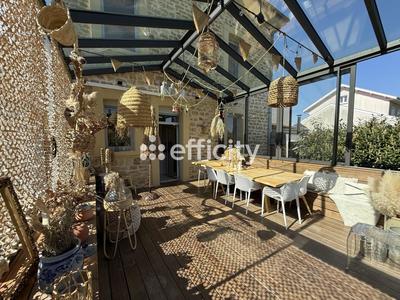 Maison en pierre - 190 m² - 7 pièces