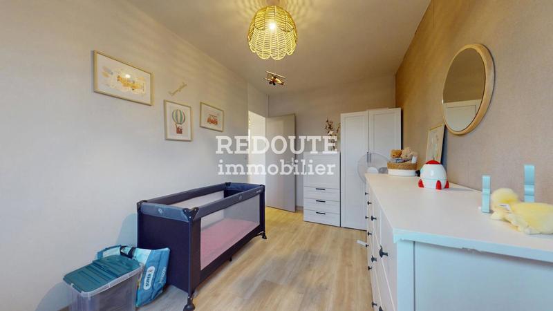 Maison - 82 m² - 5 pièces