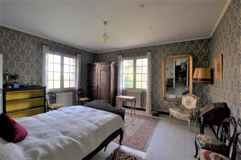 Maison - 416 m² - 11 pièces