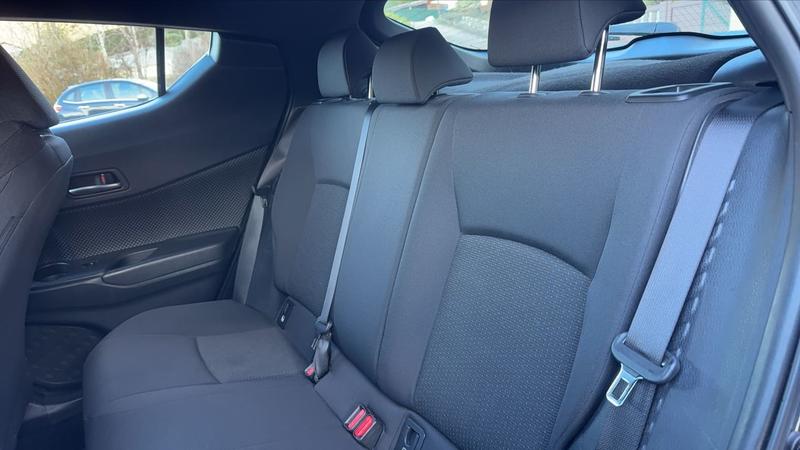 Toyota c-Hr 1.8 Vvt-i 122 Hybrid Cvt Dynamic - Automatique Entretien constructeur