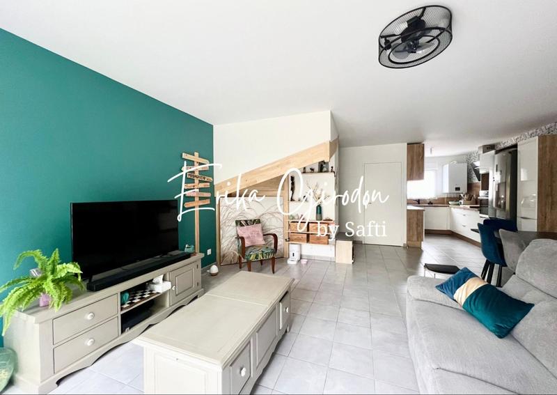 Maison - 94 m² - 4 pièces