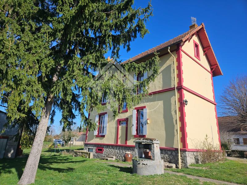 Maison - 160 m² - 6 pièces