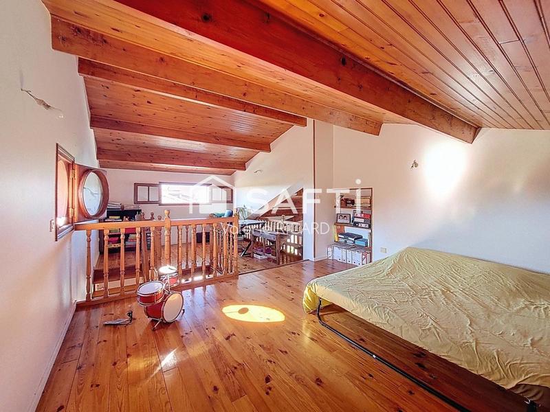 Maison - 144 m² - 5 pièces