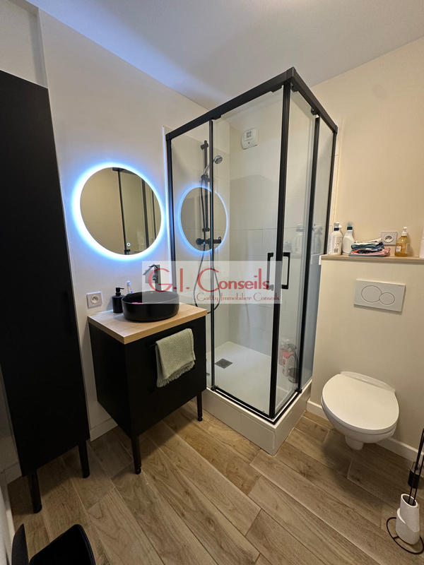 Appartement - 87 m² - 5 pièces