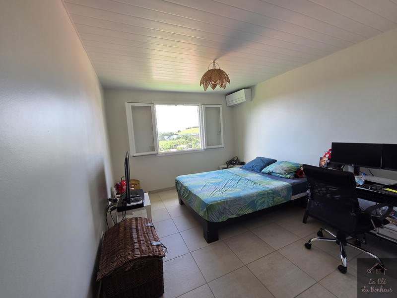 Villa - 87 m² - 4 pièces