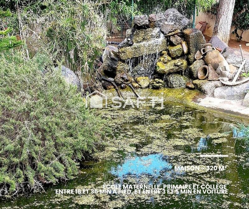 Maison - 320 m² - 7 pièces