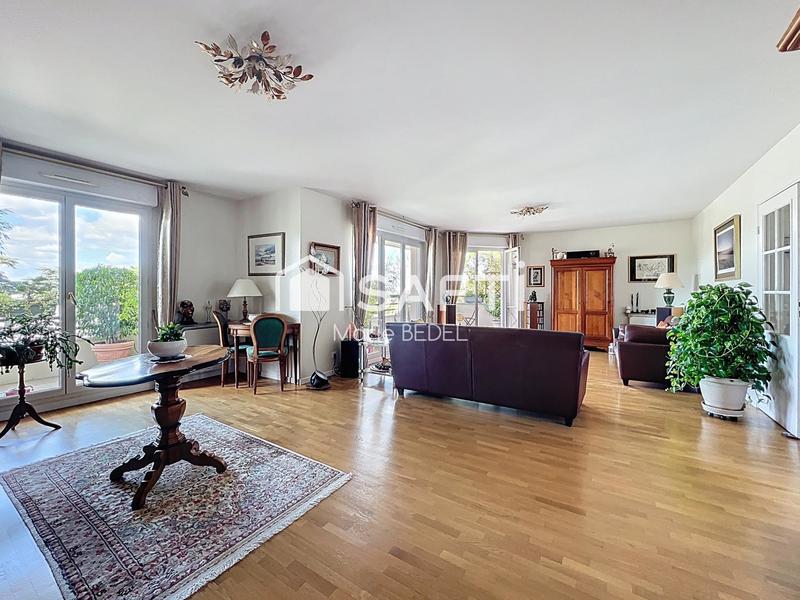 Appartement - 142 m² - 6 pièces