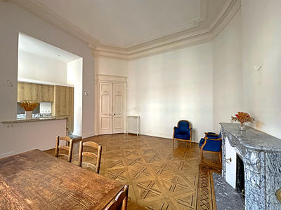 Appartement - 125 m² - 3 pièces