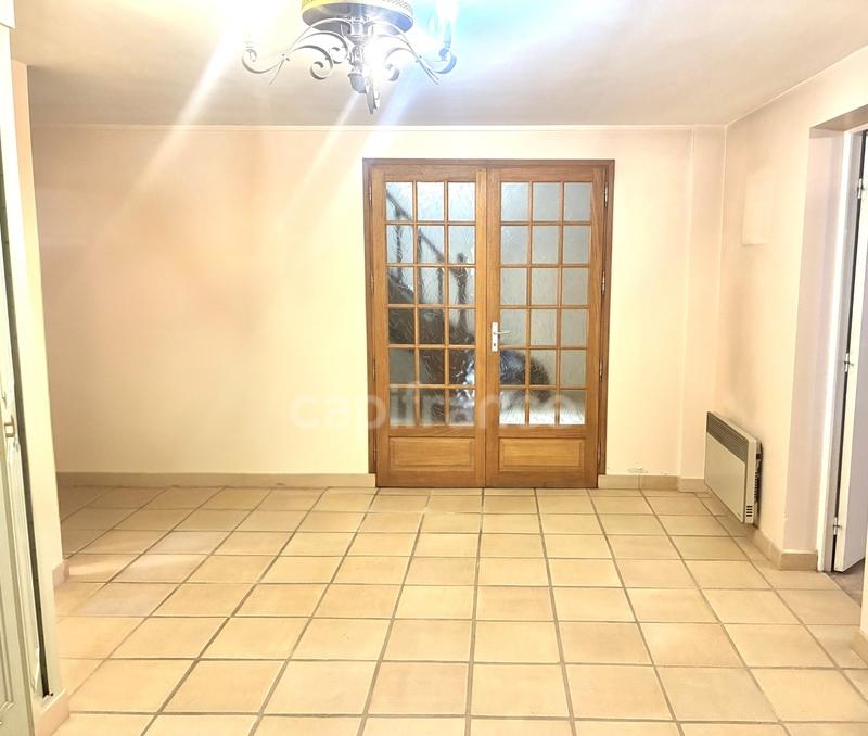 Maison - 511 m² - 9 pièces