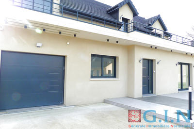 Maison - 173 m² - 7 pièces