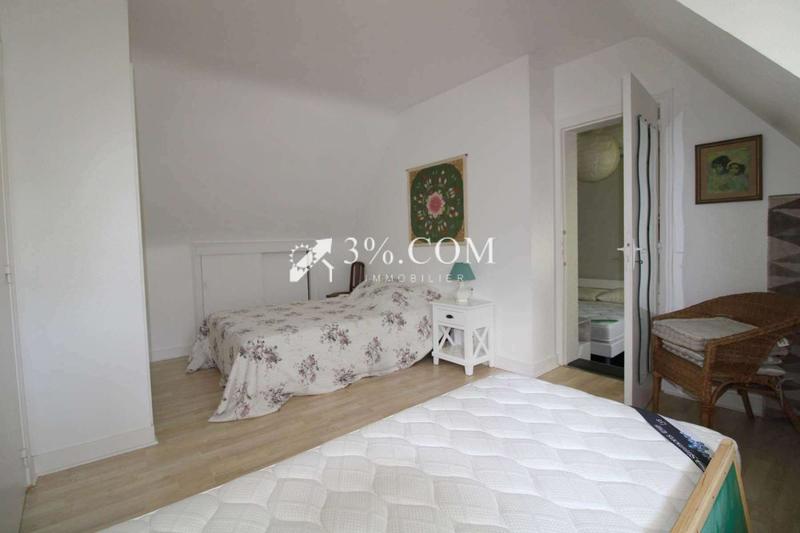 Demeure - 150 m² - 8 pièces