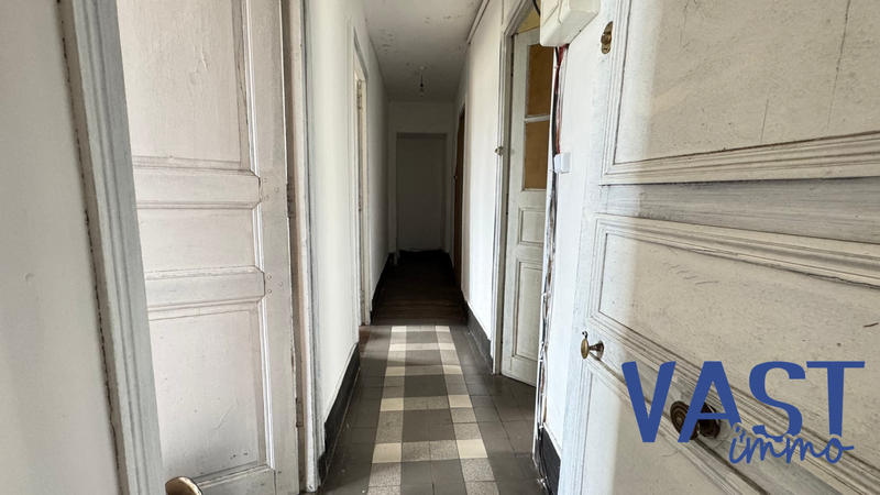 Maison ancienne - 226 m² - 7 pièces