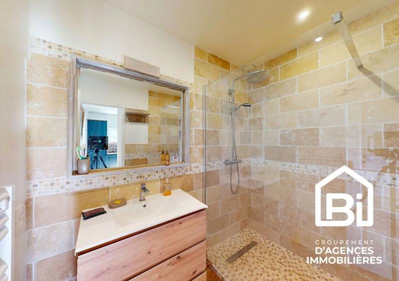 Maison - 73 m² - 3 pièces