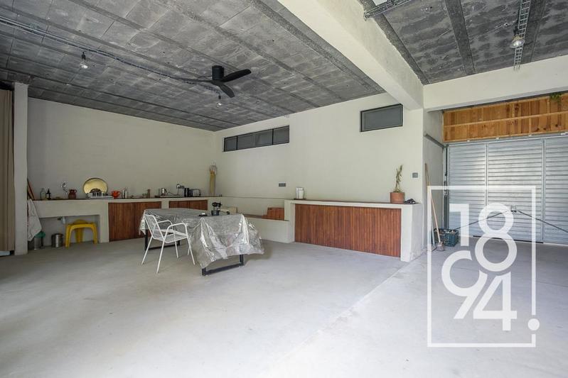 Villa - 234 m² - 7 pièces