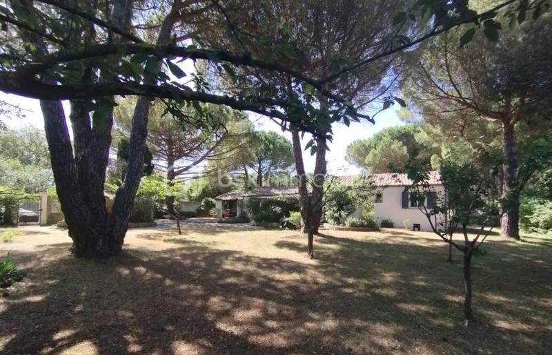 Maison traditionnelle - 130 m² - 6 pièces