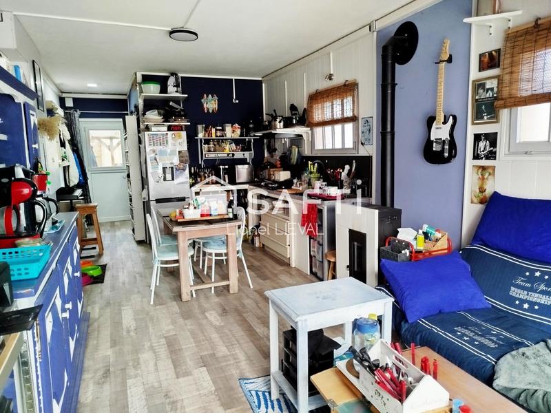 Maison - 220 m² - 9 pièces