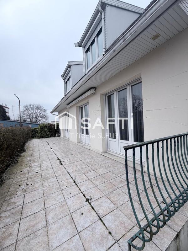Maison - 168 m² - 7 pièces