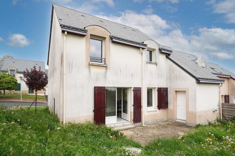 Maison - 92 m² - 5 pièces