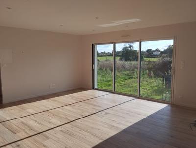 Maison - 88 m² - 4 pièces