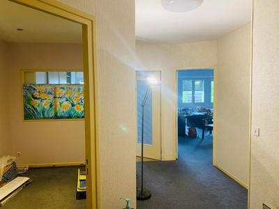 Bureau - 80 m² - 3 pièces