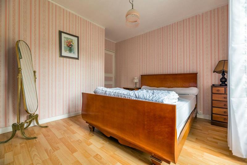 Maison - 93 m² - 4 pièces