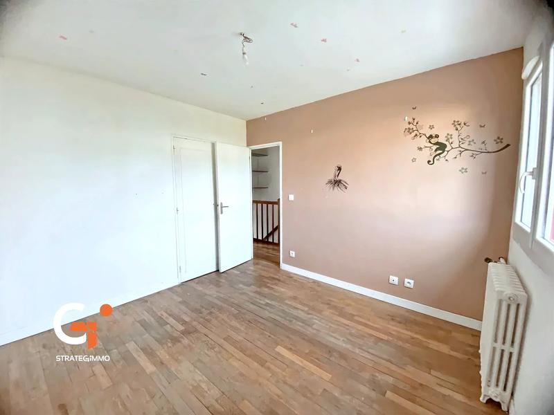 Maison - 81 m² - 5 pièces