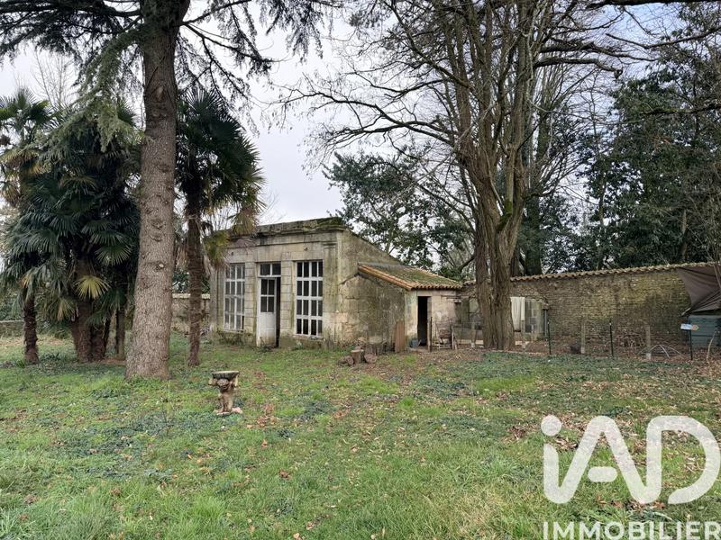 Maison de ville - 294 m² - 9 pièces