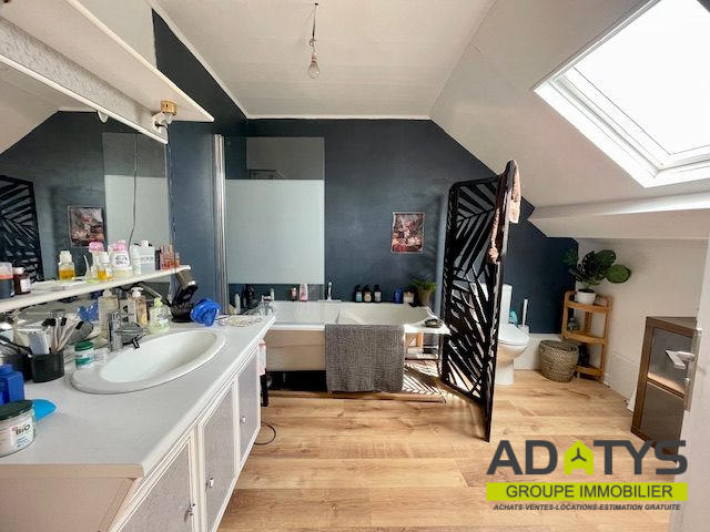 Maison - 140 m² - 5 pièces