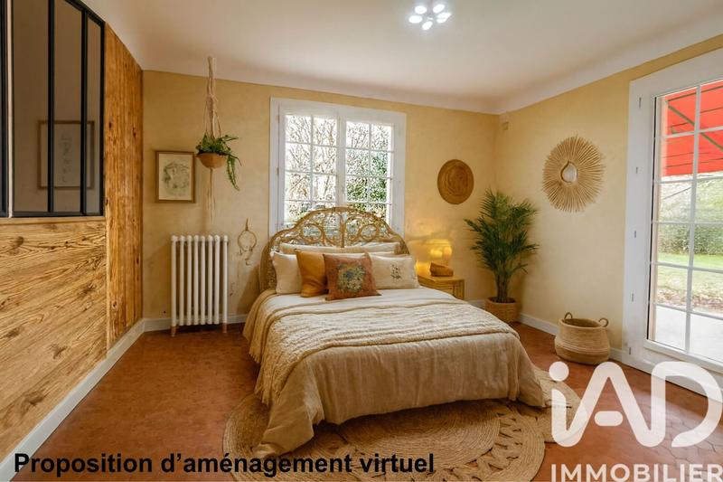 Maison - 203 m² - 7 pièces