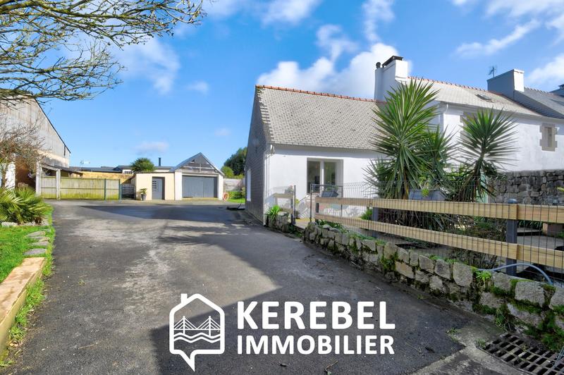 Maison - 161 m² - 6 pièces