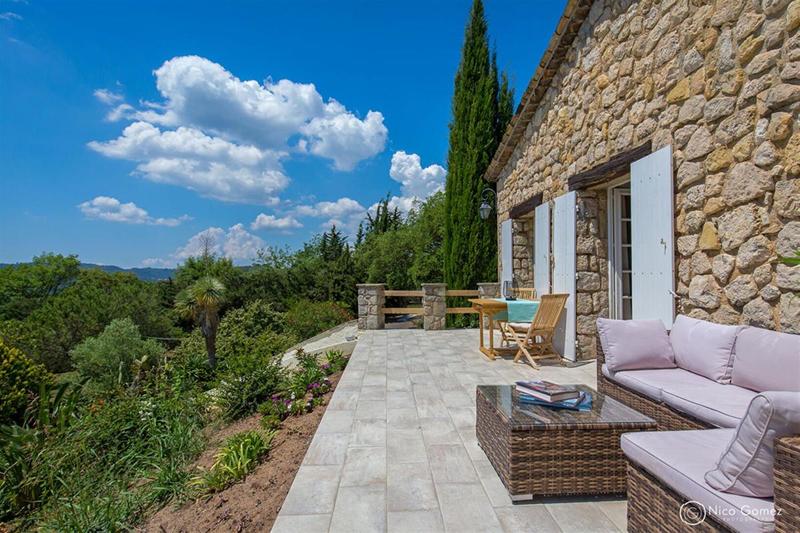 Villa - 350 m² - 10 pièces