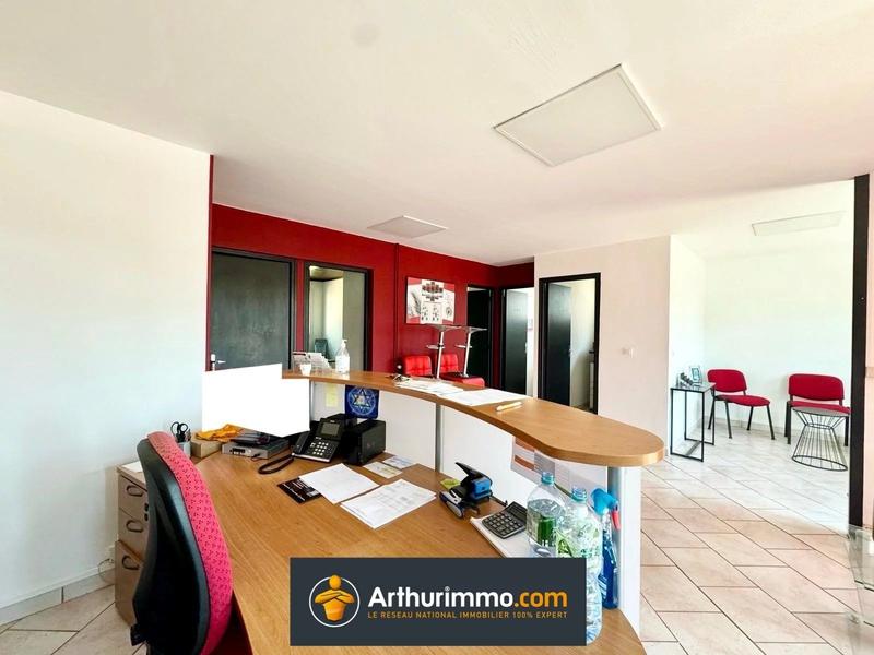 Immeuble - 170 m² - 9 pièces