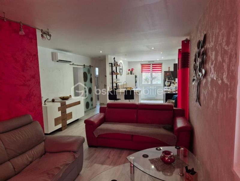 Maison - 216 m² - 7 pièces