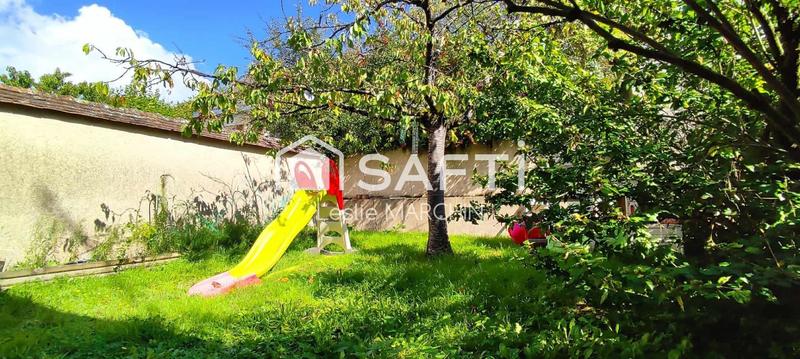 Maison - 90 m² - 4 pièces