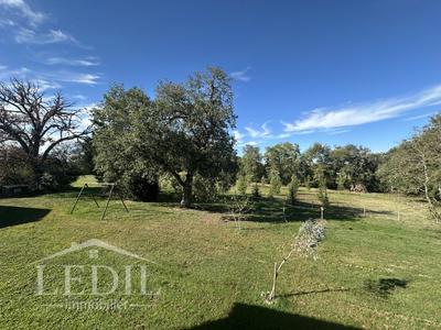 Propriété - 220 m² - 5 pièces